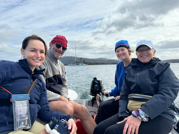 Going ashore in Deephole Bay