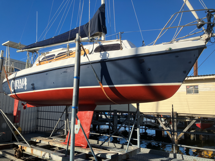 Cheval's antifoul is complete