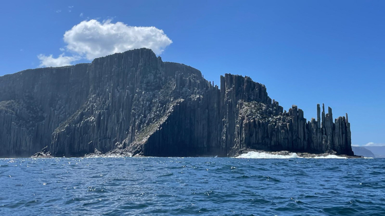 Rounding Cape Raoul